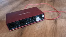 Focusrite Scarlett 2i4 2. Gen USB Audio/Midi ...