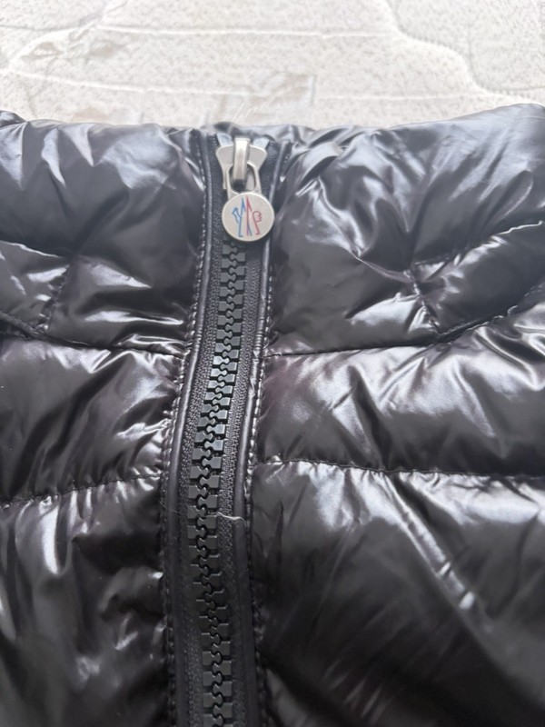 Moncler Maya Women’s Black Down Quilted Puffer Jacket Full Zip Logo Size 4