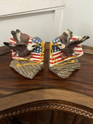 Flying American Eagle With American Flag Bookends Resin 6 