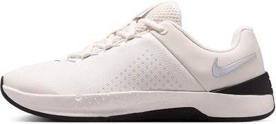 Nike Women's MC Trainer Shoes, Phantom/Metallic Silver-Black, 8 - Phantom/Metall