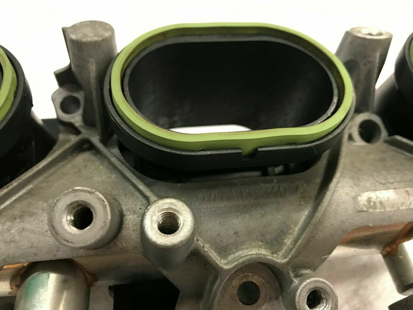 LAMBORGHINI GALLARDO LP570 LOWER RIGHT INTAKE MANIFOLD COMPLETE OEM 07L133110AE