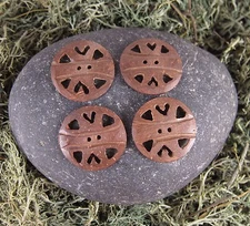 Zen Canyon Large Brown Folk Hearts 2-hole Carved Coconut Shell Buttons 4 pack
