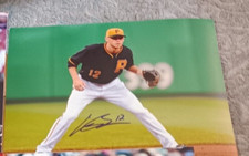 Clint Barmes Pittsburgh Pirates SIGNED 8X10 Photo COA AUTOGRAPHED MLB