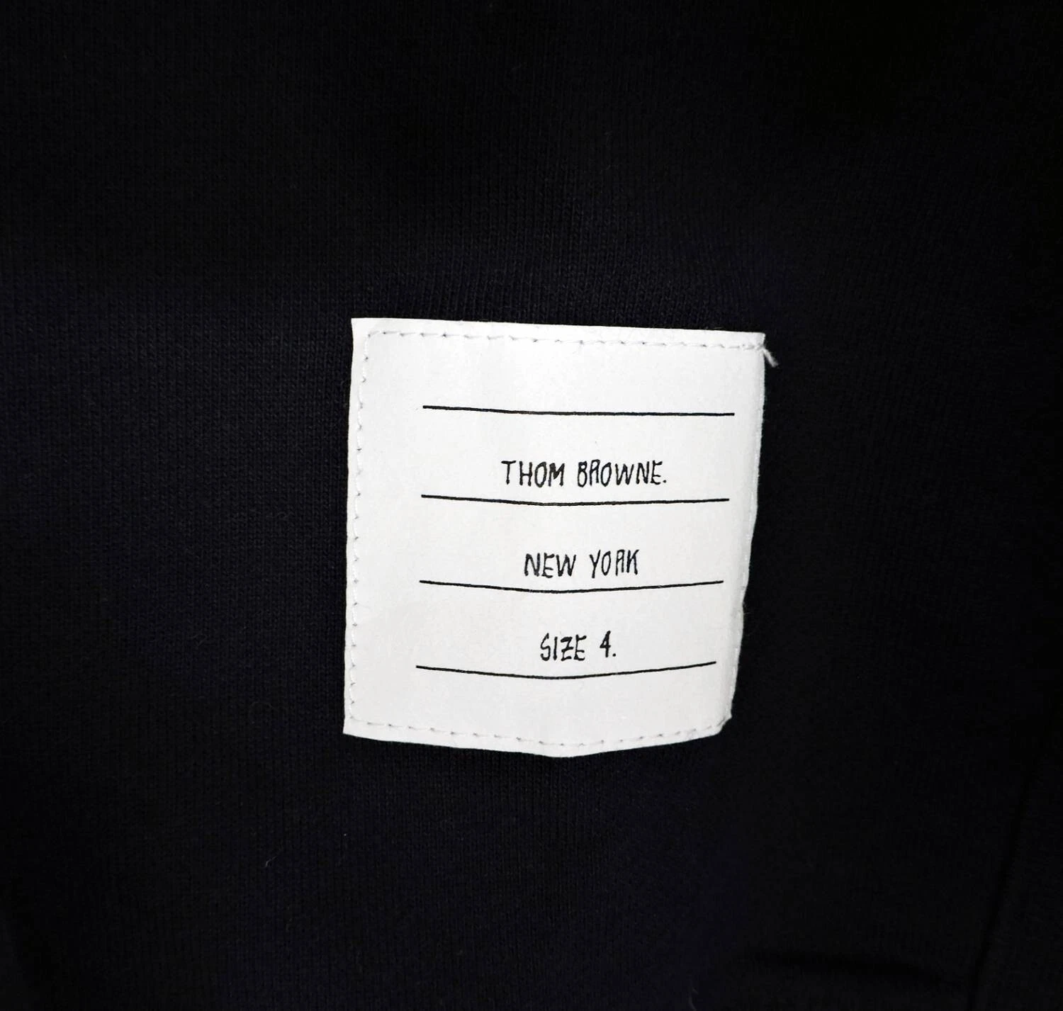 Felpa Thom Browne Navy Classic Loopback nuova con etichette taglia 3 (media grande)