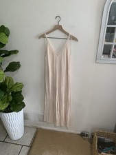 Zara Women’s Pleated Dress