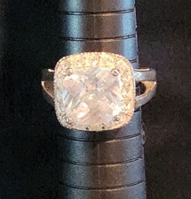 Beautiful Clear Stone Sterling Silver Cocktail Ring Size 6 3/4 5.8 grams