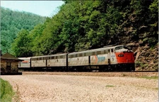 Vintage 1977 Amtrak National Limited Train Horseshoe Curve PA Postcard