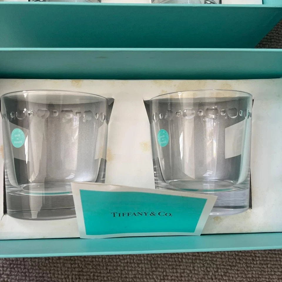 Tiffany & Co. Juego de Vidrio Tamaño Grande 2 Tamaño Mediano Juego de 2 Total 4 Hecho en Francia Foto 3 de 4
