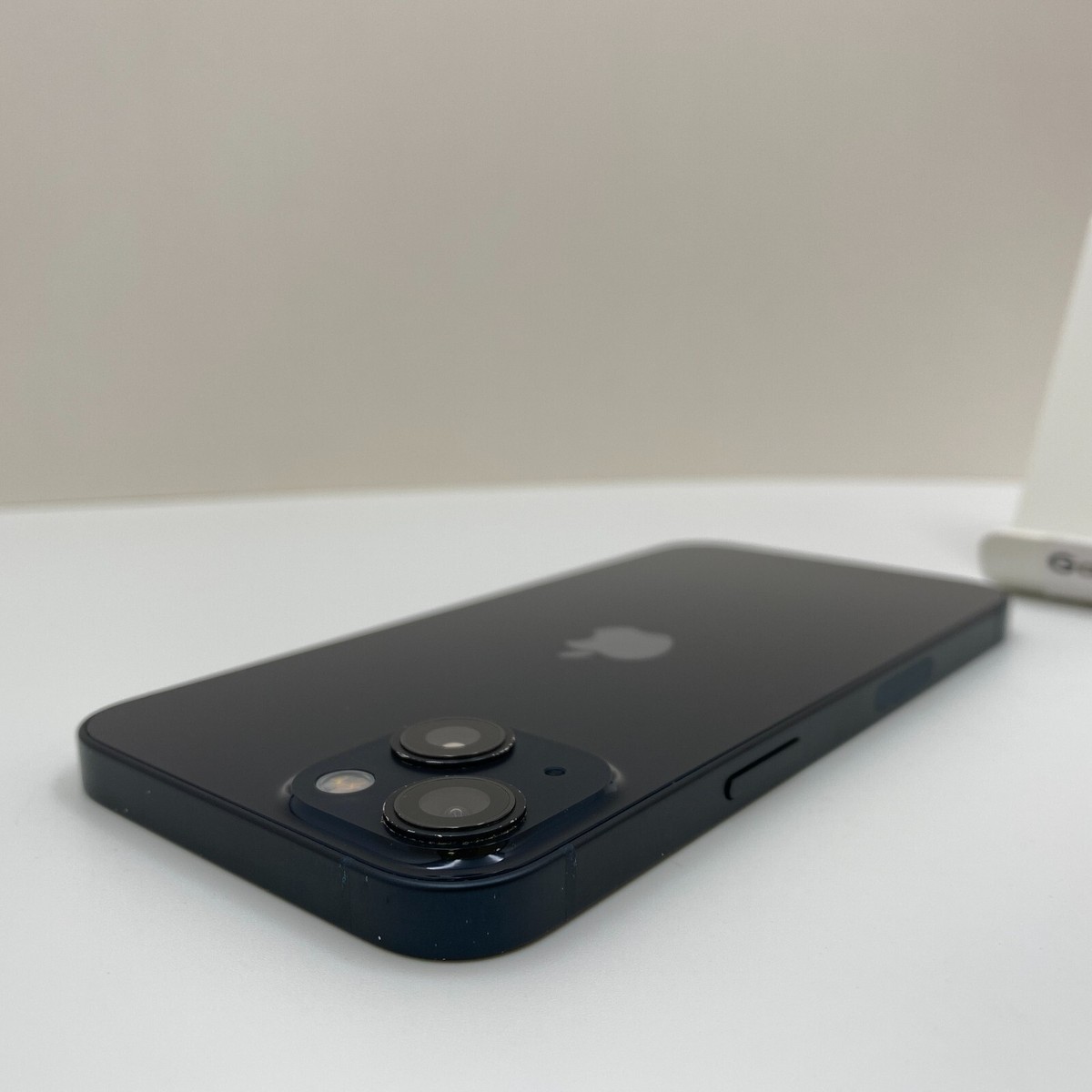 Apple iPhone 13 - 128GB - Midnight (U.S. Cellular ONLY Apple iPhone 13 - 128GB - Midnight (U.S. Cellular ONLY