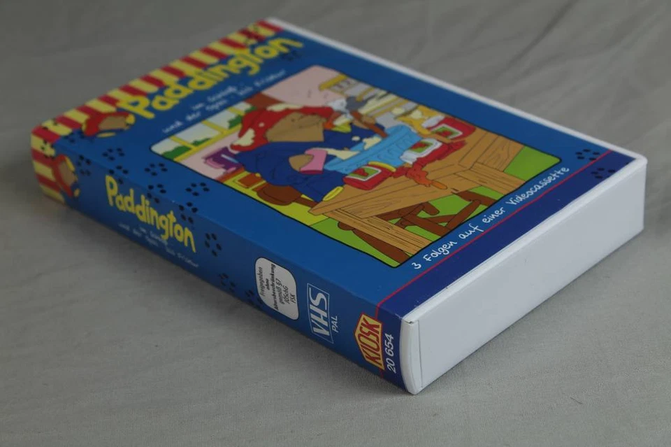 Paddington Kinderfilme - 3 Folgen auf einer VHS Kassette - im Schloß  u.a.  /H - Bild 3 von 4
