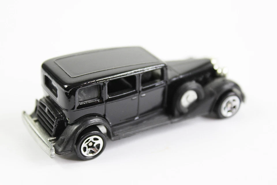Black Classic Packard Hot Wheels 1:64 Scale 1982 - Image 2 of 3
