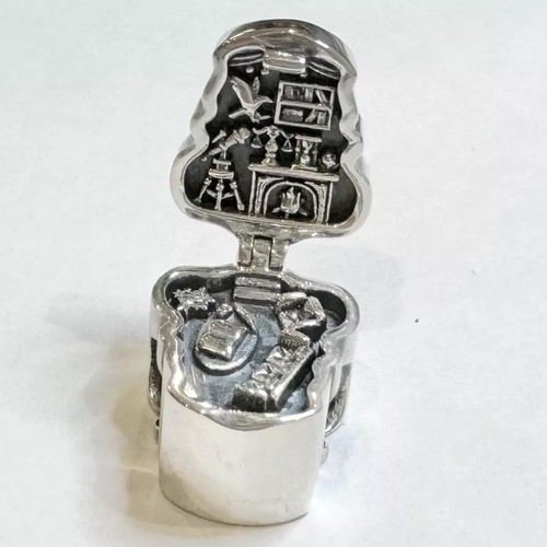 Polly pocket Style Harry Potter Hogwarts Ravenclaw common room 925 silver charm - Picture 7 of 18