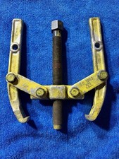 K-D Tools No 2296 Vintage 2-Jaw Gear Puller R...