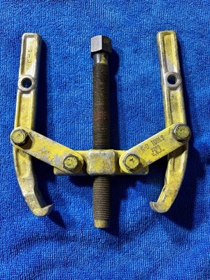 K-D Tools No 2296 Vintage 2-Jaw Gear Puller Remover Adjustable USA