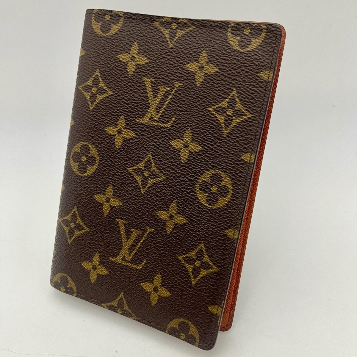 Louis Vuitton Couverture Passeport M60179 Passport Case Monogram