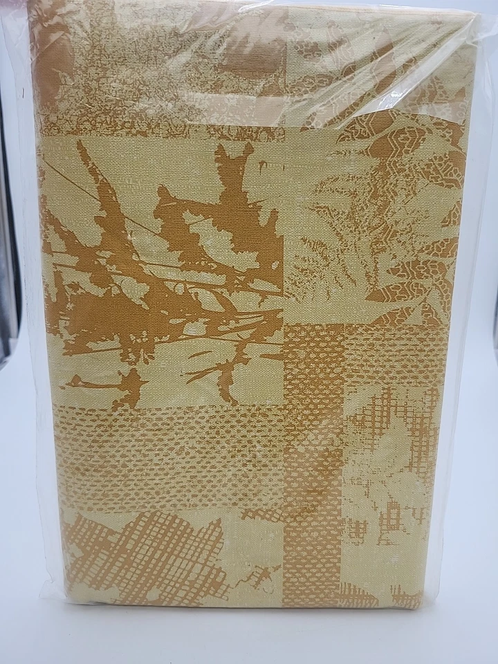 Vtg NOS Woodland Patch Vinyl Mustard Yellow Flannel Backed Tablecloth 52" x 70" - Image 4 of 4