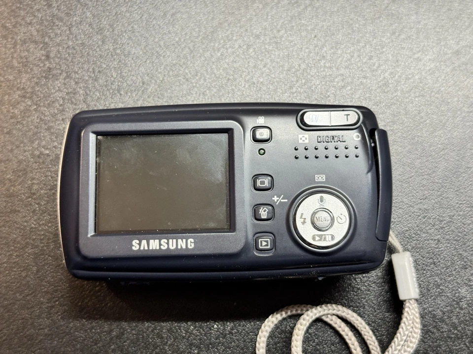 Samsung Digimax A402 4.0MP Digital Camera Parts Repair Broken Door - Image 3 of 4