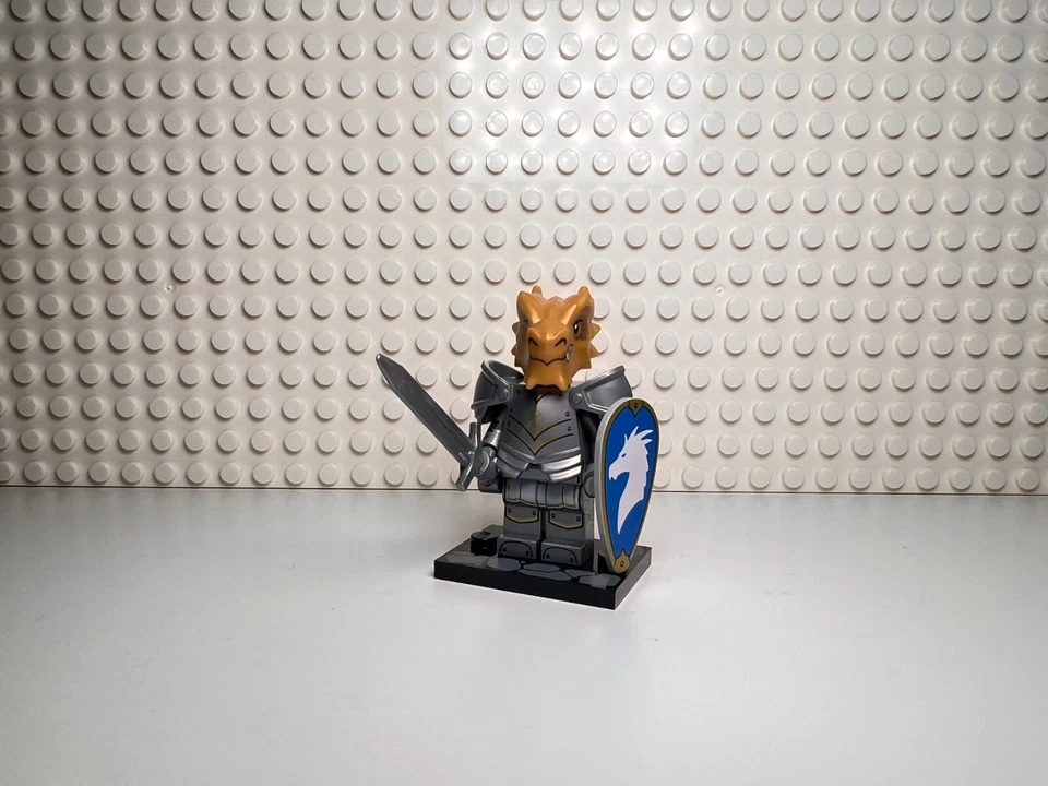 Lego Dungeons And Dragons Minifigura - 71047: Dragonborn Paladin NUEVO Y SELLADO Foto 2 de 4