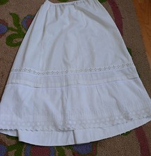 1900 Edwardian White Cotton Skirt Back Pleated Wide Eyelet Hem