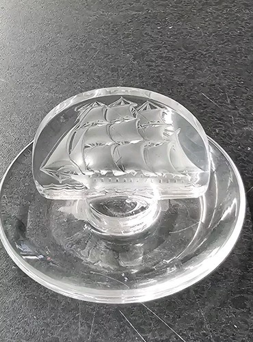 Lalique France Crystal Caravelle Clipper Ship Ring Dish Pin Tray - Picture 2 of 3
