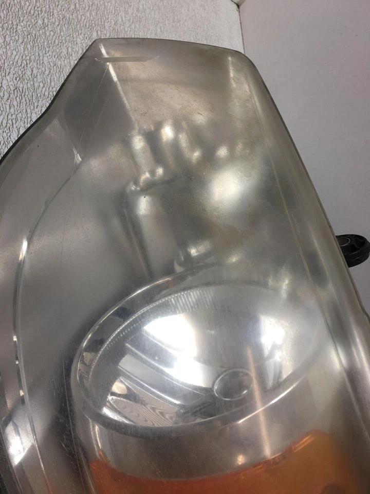 12 DODGE CARAVAN -1 Tab Clouding Lens (halogen) Left Driver Headlight — 第 2/3 张图片