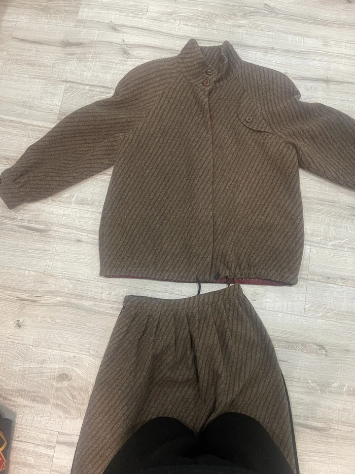 De Colección Poi por Krizia Tejido Lana Mohair Estilo Aleta Túnica y Falda Conjunto Hecho en Italia Foto 3 de 4