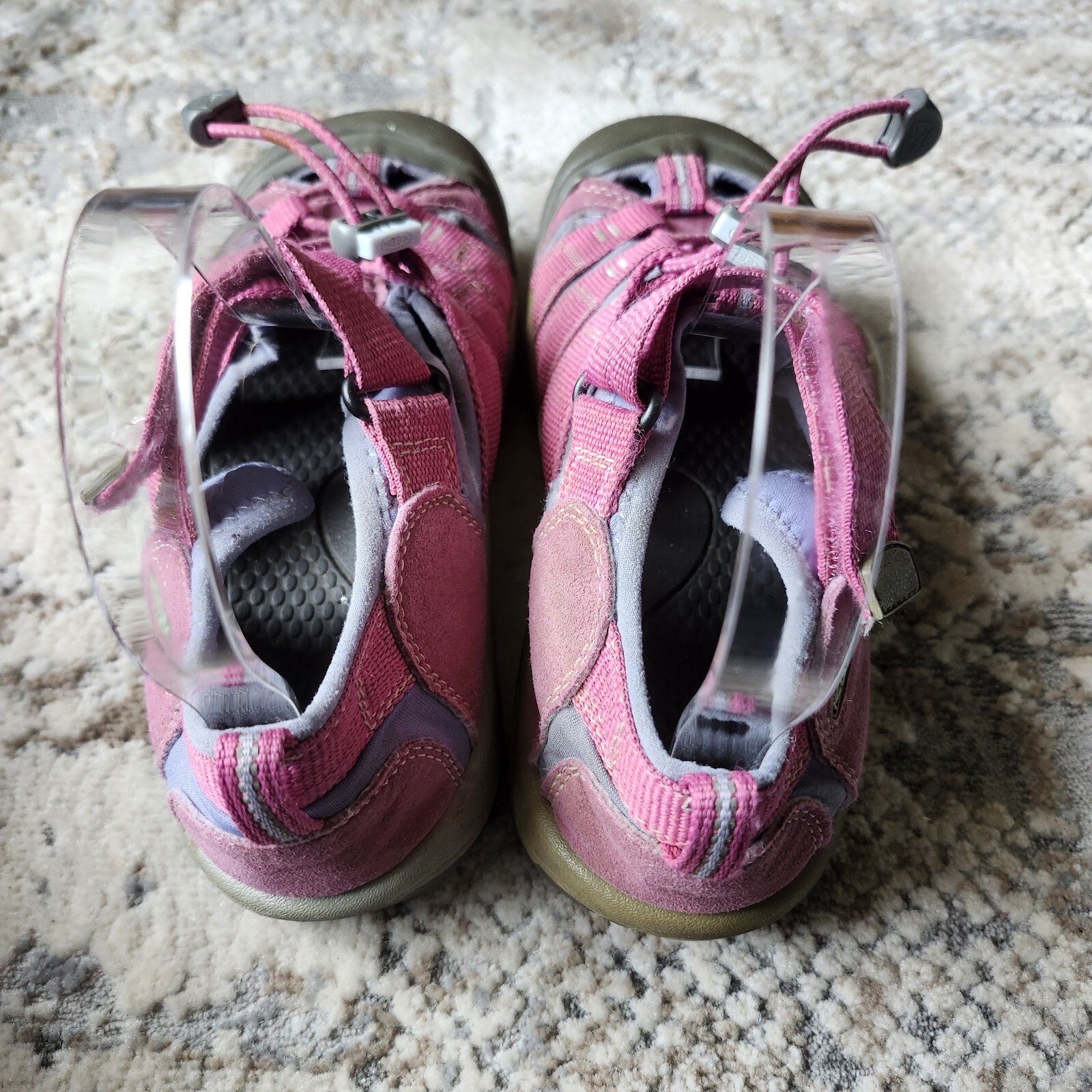 Sandali da escursionismo rosa KEEN Newport taglia 3 con gancio e anello