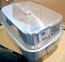 Vintage Mirro Covered Aluminum Roaster Pan With Lifter Rack 17 1/4" X 12 1/2"