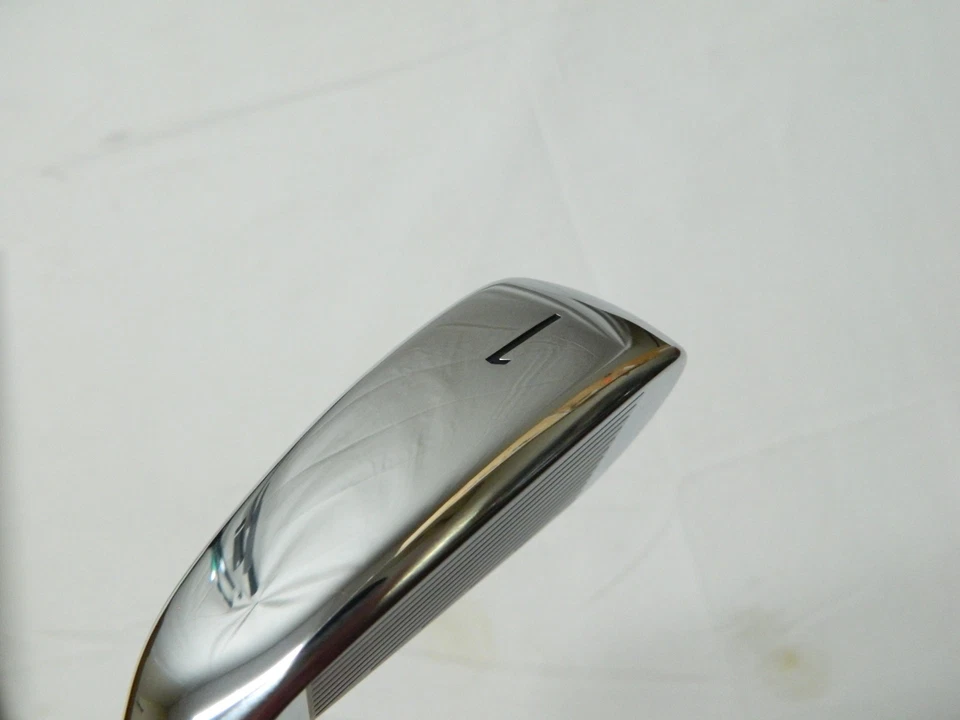 Titleist U505 Utility 1 Driving Iron Hzrdus Black 6.0 80g Stiff Flex Graphite - Image 2 of 4