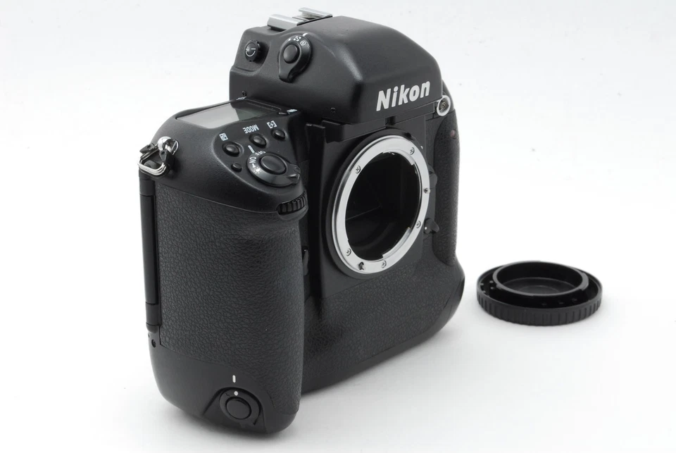 【N NEUWERTIG+++】Nikon F5 analoge Spiegelreflexkamera schwarz 35 mm Gehäuse - Bild 3 von 4