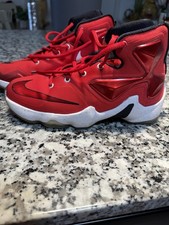 Nike LeBron James Witness 6 Mid Top Basketball Shoes Youth Size 4