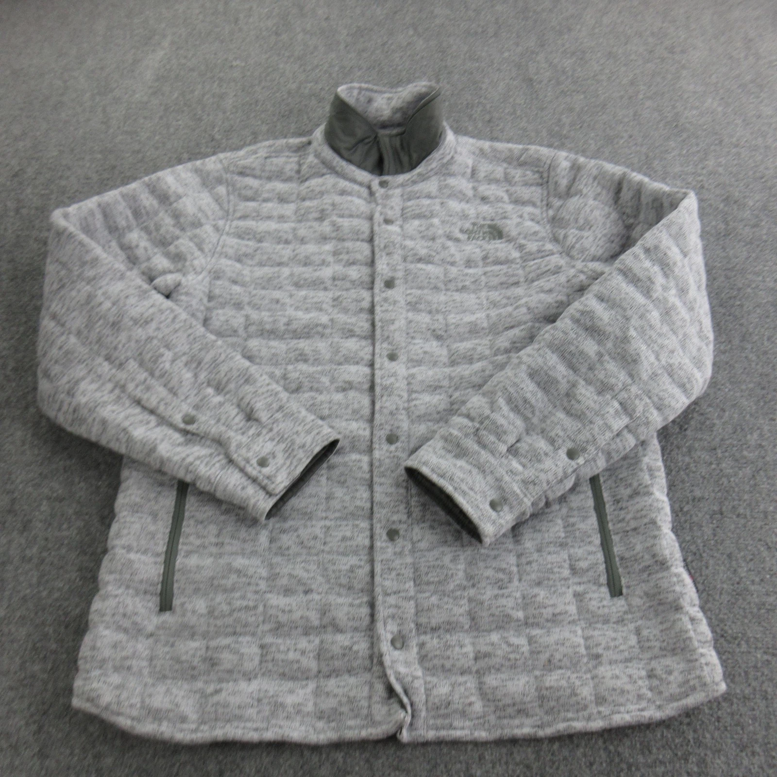 The North Face Jacket Mens Large Gray Quilted Fleece Snap Front Outdoor Warm