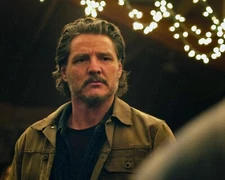 Pedro Pascal 8x10 Photo WM