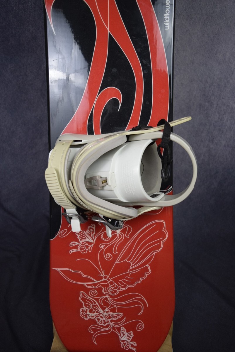 MORROW WILDFLOWER SNOWBOARD SIZE 151 CM WITH MORROW LARGE BINDINGS