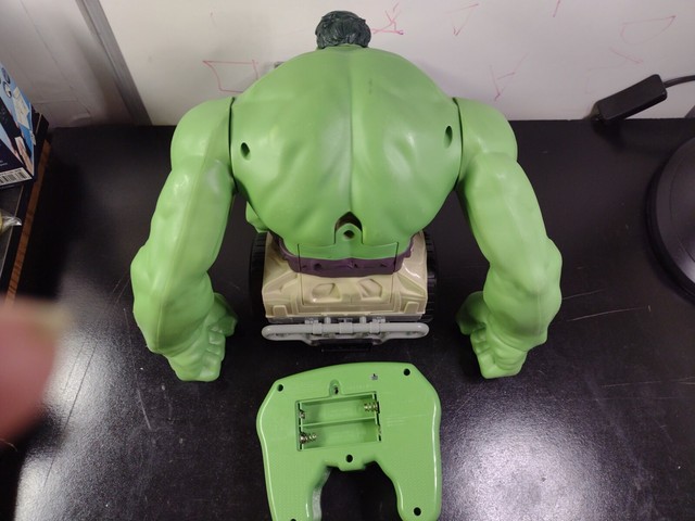 Jakks 2015 Marvel Avengers Remote Control Incredible Hulk Smash Car 87374RX Work for sale online
