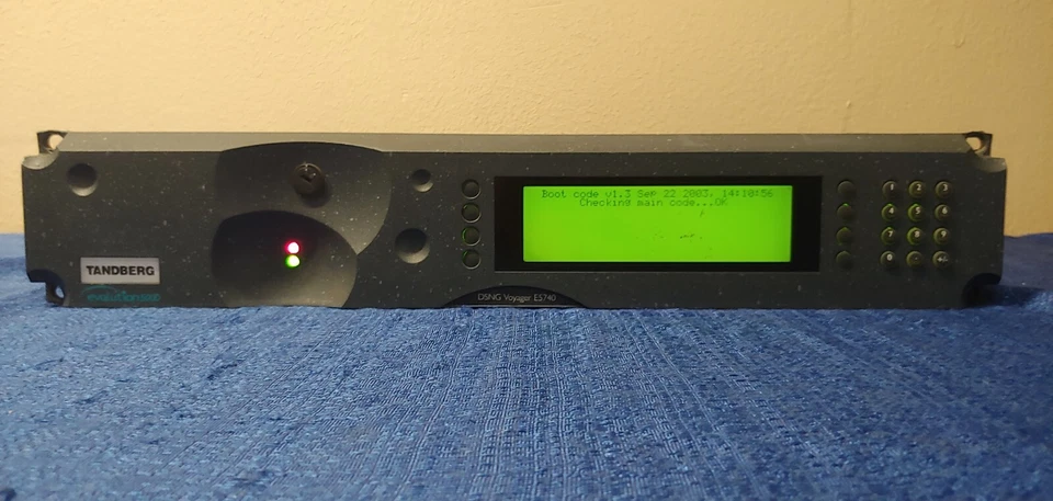 Codificador Tandberg Evolution 5000 DSNG Voyager E5740 Foto 2 de 4
