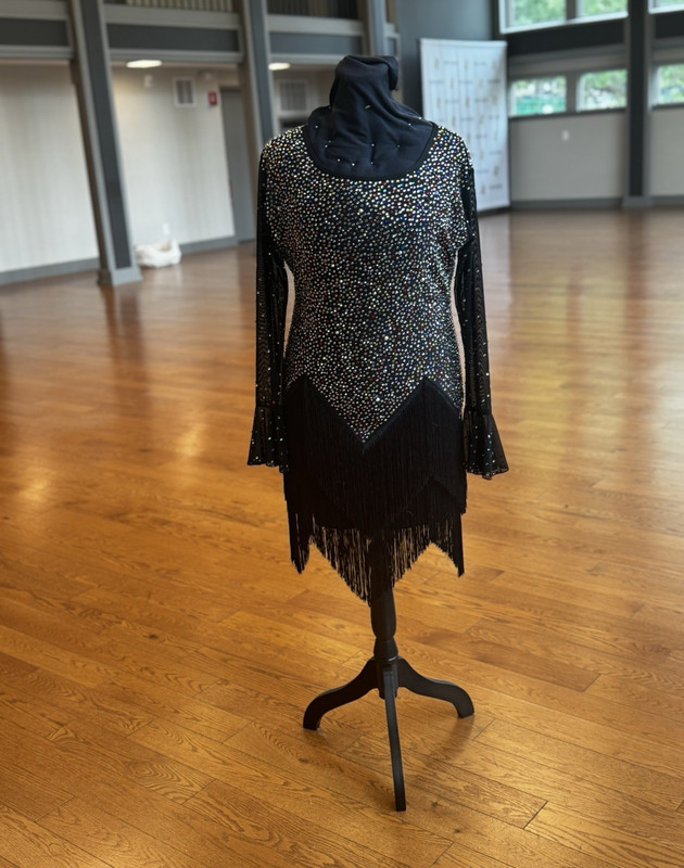 Women’s plus size Black Latin/ Ballroom Dance Dress Rhinestone   Long Sleeve