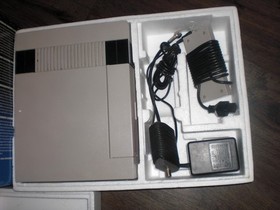 NES Nintendo Entertainment System Console Challenge Set CIB Box System w Foam