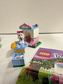 LEGO Friends : Bunny's Hutch (41022) & Poodles Little Palace (41021) - Complete!