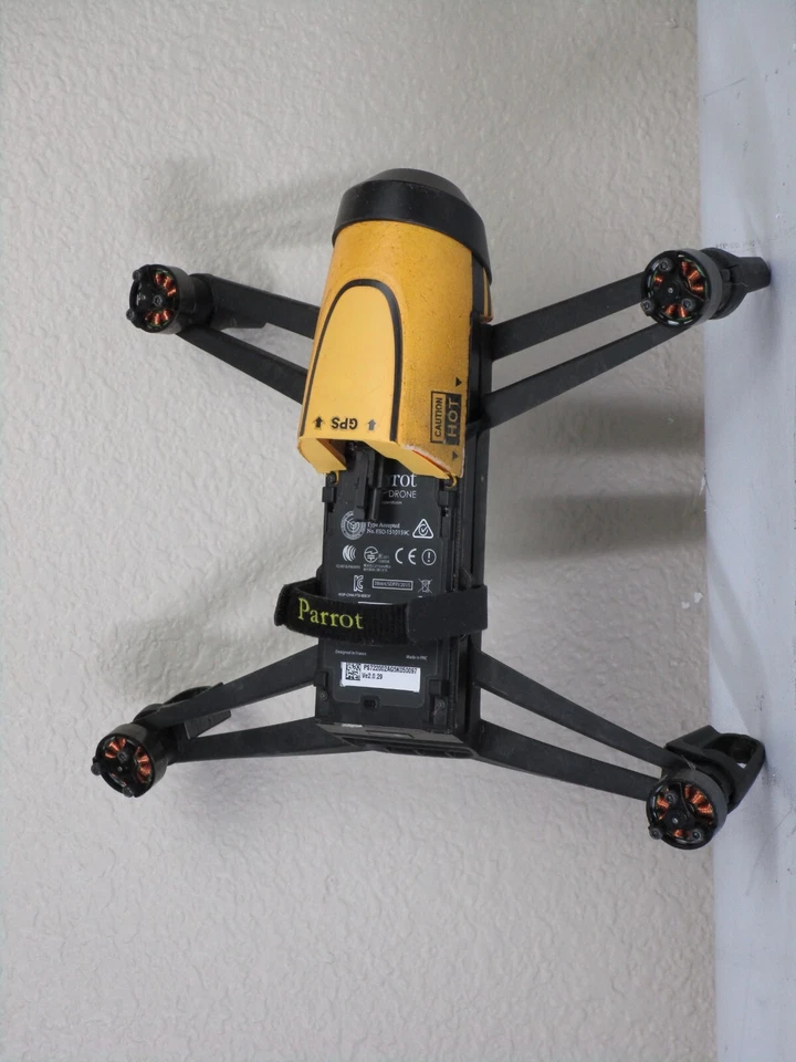 Parrot BeBop Drone Yellow W/O Accessories - Image 4 of 4