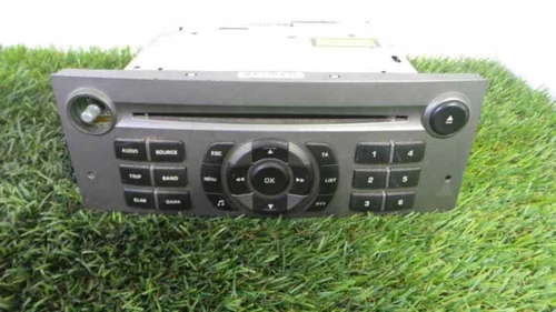 9646871777 Sistema Audio/Radio Cd para PEUGEOT 407 SR Confort 1582228 - Imagen 1 de 4