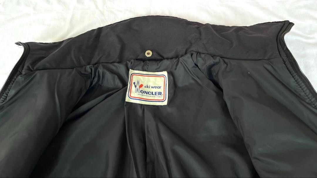 Moncler ASICS Skiwear Size Lady's L Black & White Jacket & Pants