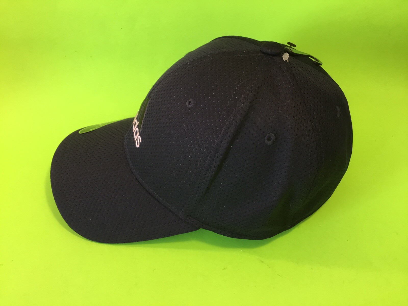 ADIDAS Stretch Fit Aeroready Adult  Hat Size S/M Navy Blue w/Silver thumbnail 3