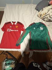 2 soccer jerseys manchester united and mexico long sleeve 