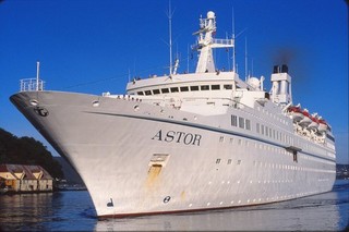 ORIGINAL PHOTO SHIP SLIDE OCEAN LINER ASTOR