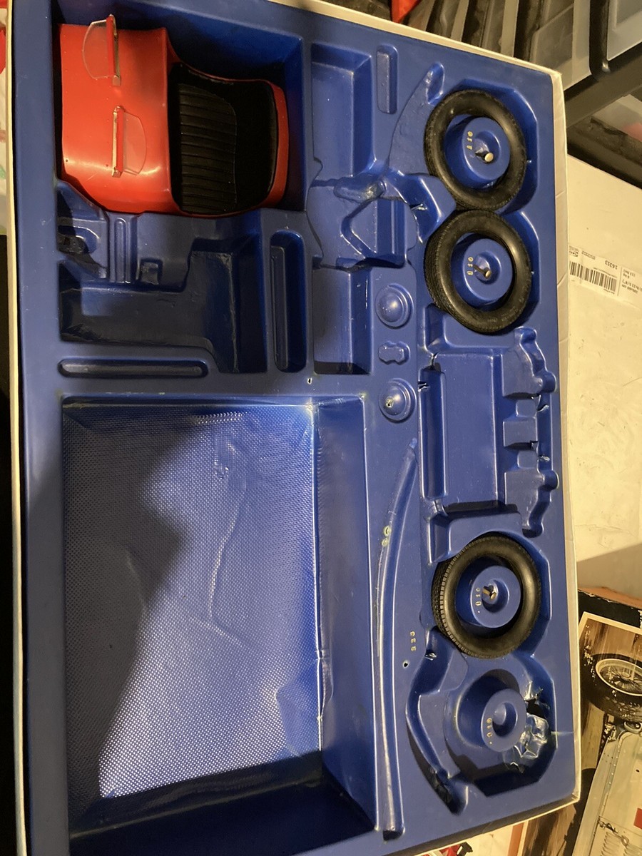 Maquette Pocher Alfa Romeo 8C 2300 Monza 1931 - Échelle 1:8, Kit Partiellement Assemblé