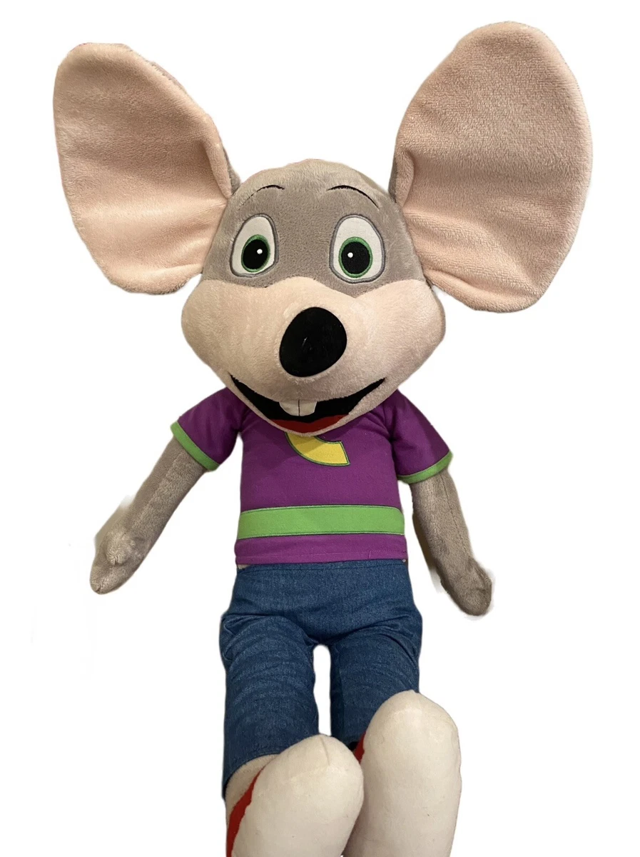 Chuck e cheese store stuffed mouse