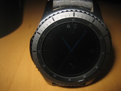 Samsung Gear S3 Frontier Smartwatch (Black/Space Gray)