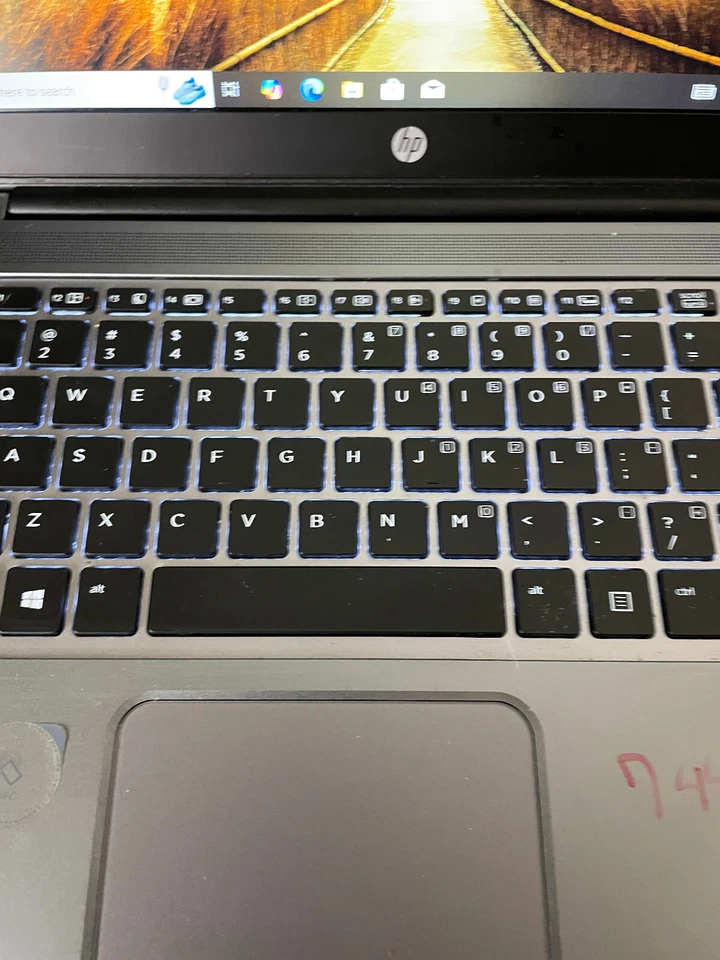 HP EliteBook Folio 1040 G1, i7-4650U 4GB RAM 256GB SSD M.2 Win 10 Pro #744B Foto 3 de 4