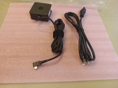 NEW GENUINE HP 45W 12V Laptop Power Adapter TPN-DA04 828622-003 